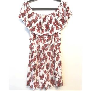 Floral Off Shoulder Pleated Romper